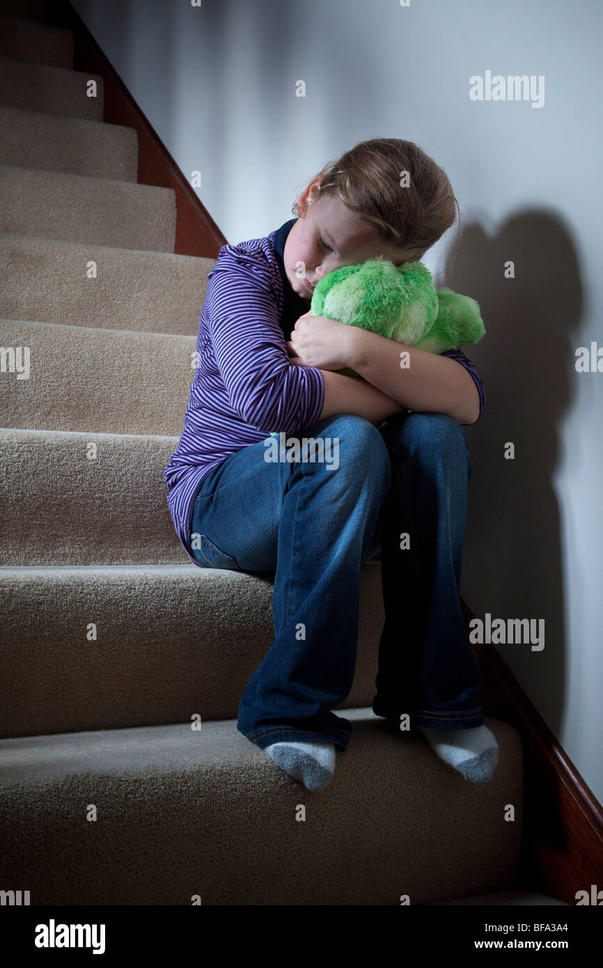 37+ Alone Upset Picture Gif