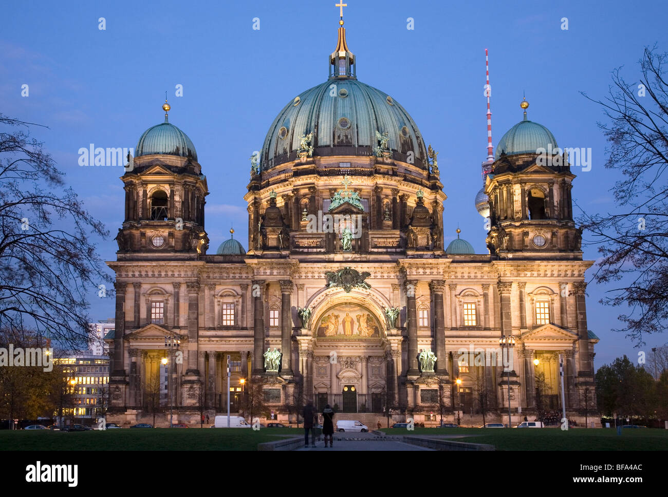 Berlin churches hi-res stock photography and images - Alamy