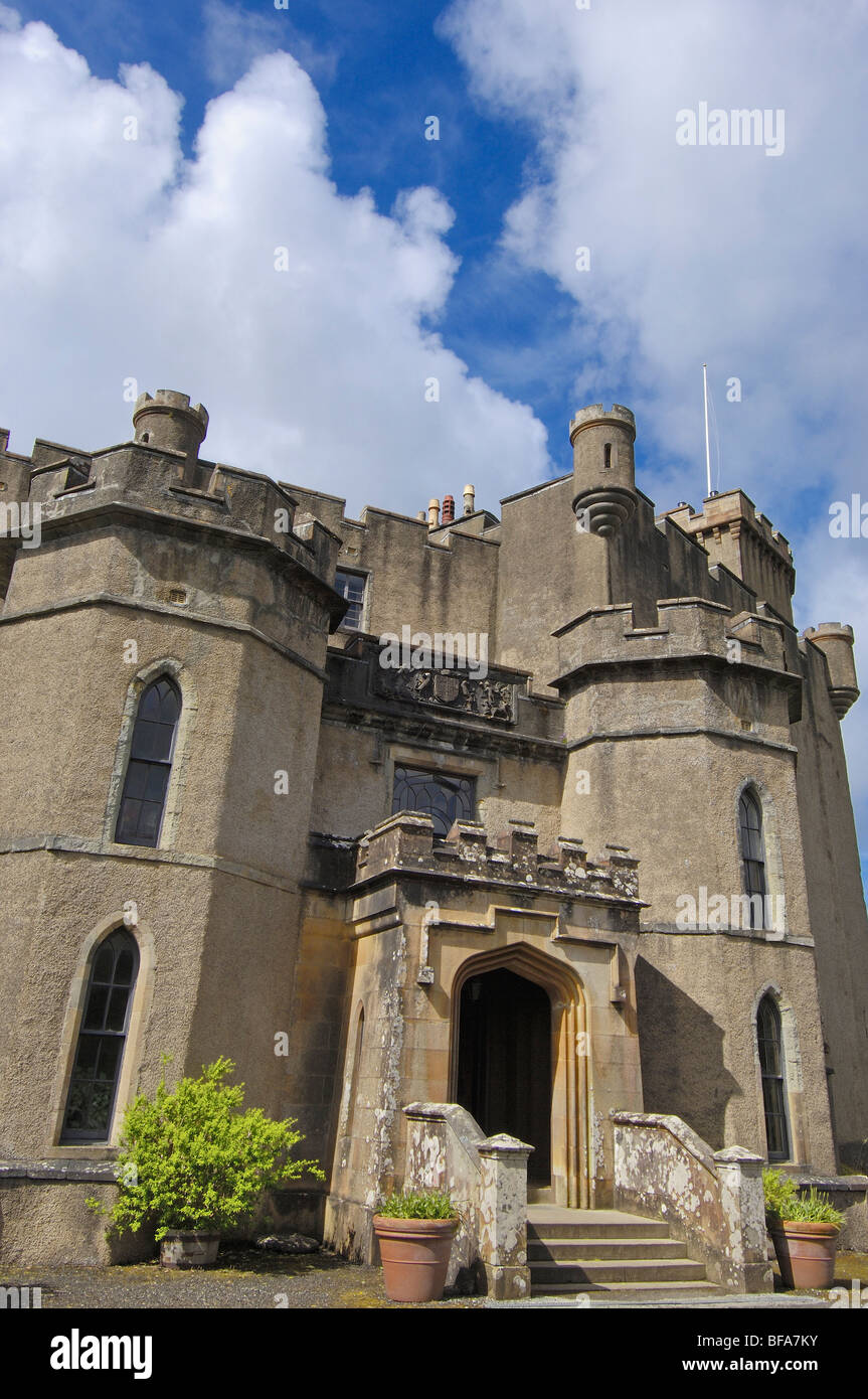 Dunvegan Castle. Isle of Skye. Scotland. U.K Stock Photo Alamy