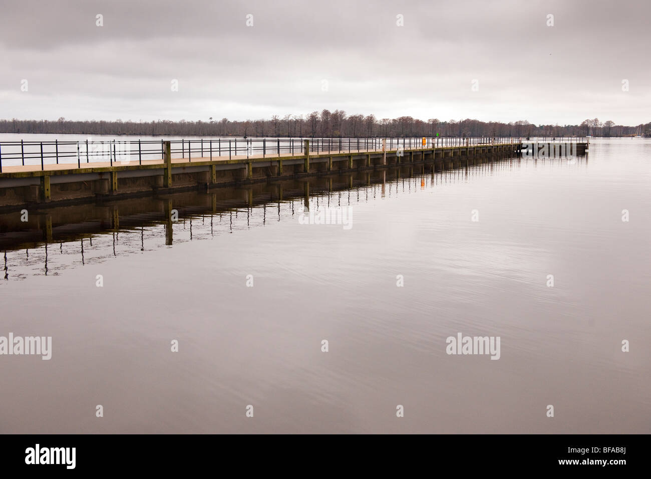 Edenton Pier, North Carolina Stock Photo Alamy