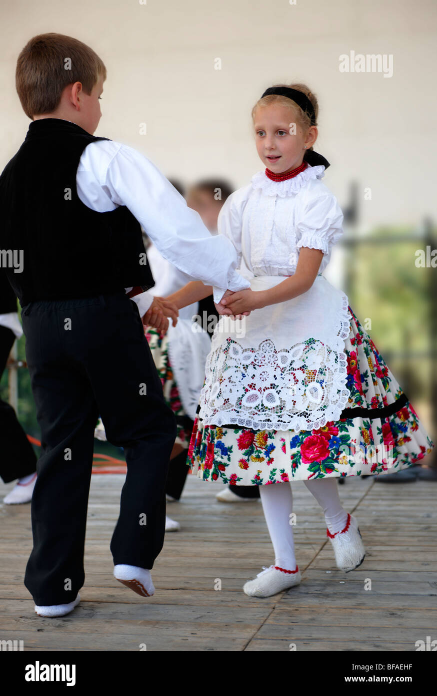 Svab Hungarian children in traditional costume at the Hajos wine festival, Hungary Stock Photo