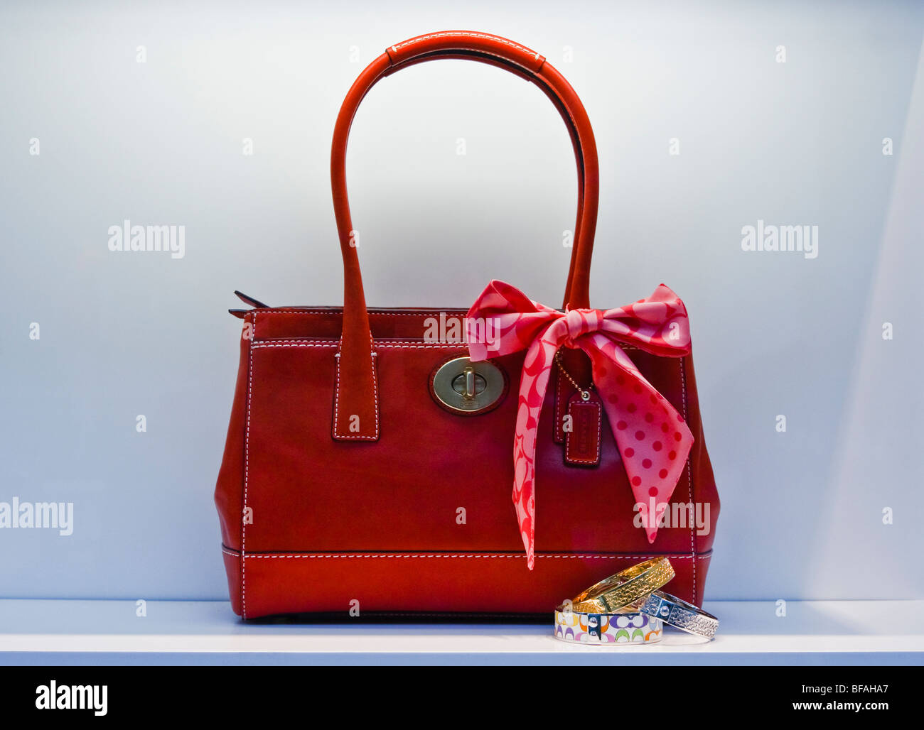 Coach Soho Red Patent Leather Shoulder Bag | Leather shoulder bag, Red  leather bag, Black coach purses
