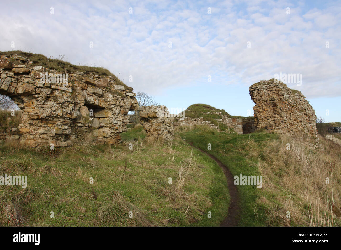 Ardross castle hires stock photography and images Alamy