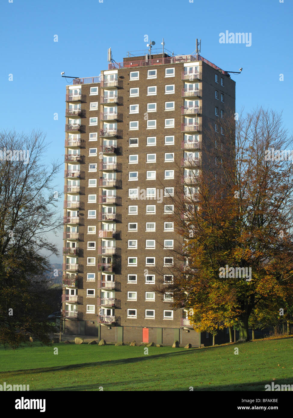 A 1960's high-rise tower block in a U.K. city. Stock Photo