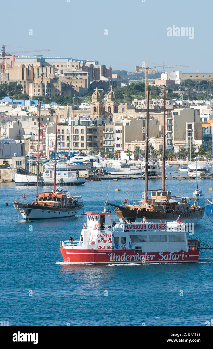 Marsamxett harbour hi-res stock photography and images - Alamy