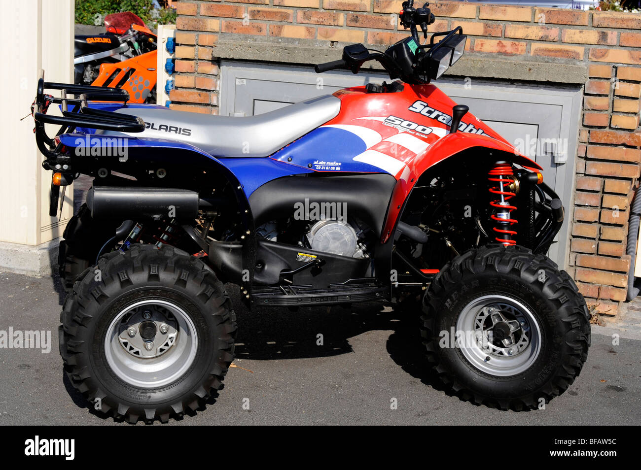 Quad ATV Polaris Scrambler 500 Stock Photo - Alamy