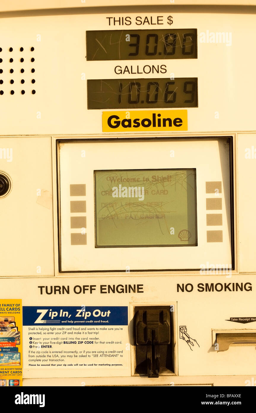 Pay at the pump hires stock photography and images Alamy