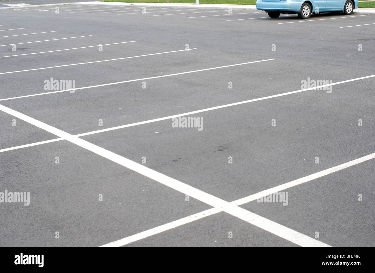 Billings Best Parking Spots are Empty [PICS]