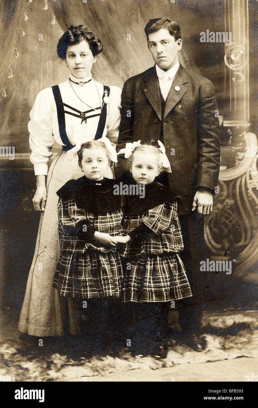 Frank, Ida & The Twins Stock Photo
