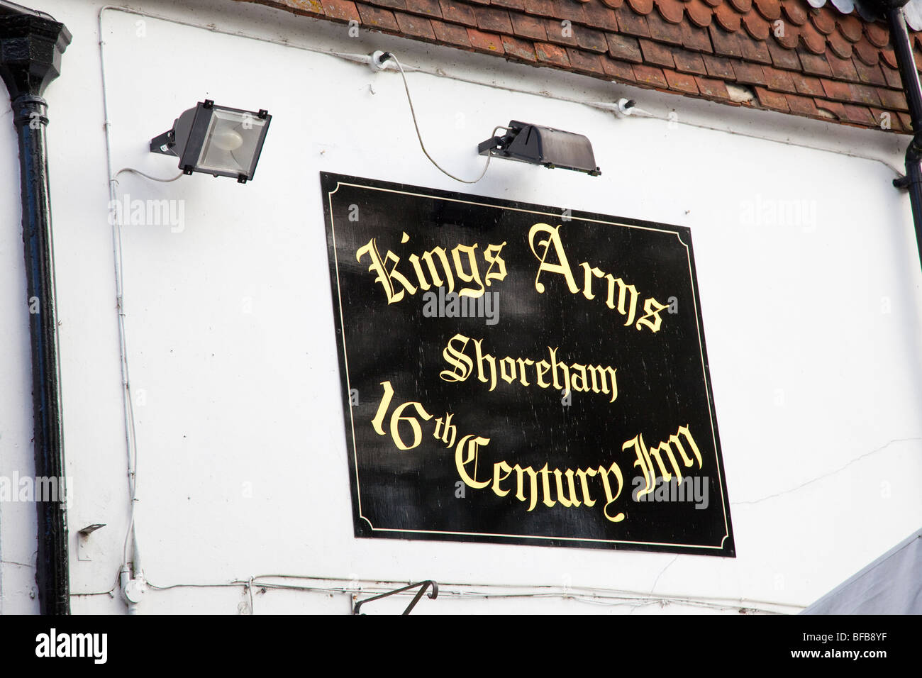 Pub sign, Kings Arms, Church Street, Shoreham,  Kent, UK Stock Photo