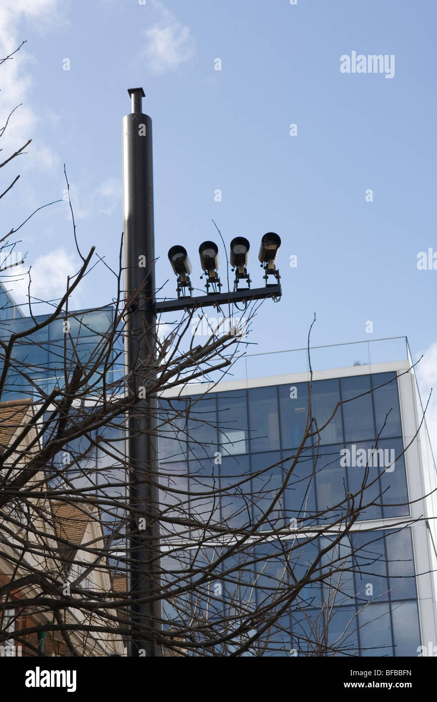 London surveillance cctv cameras hi-res stock photography and images ...