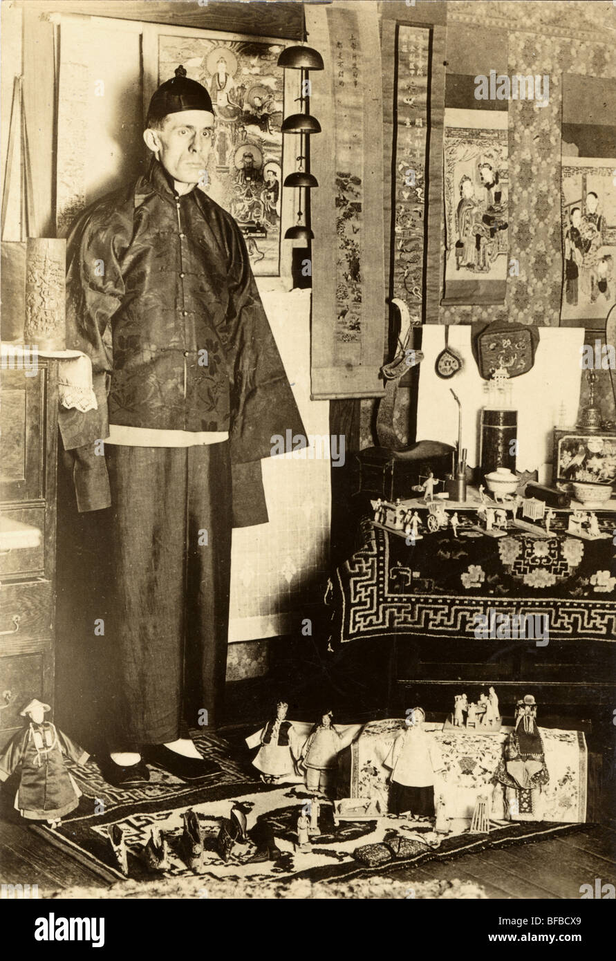 Ex-Chinese Missionary with Souvenirs of China Stock Photo