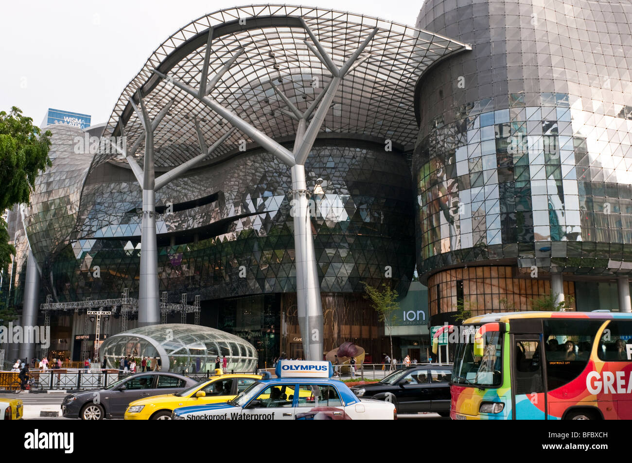 Louis Vuitton's pop-up installation of red striking shipping containers by  Virgil Abloh's idea, at ION Orchard, Singapore Stock Photo - Alamy