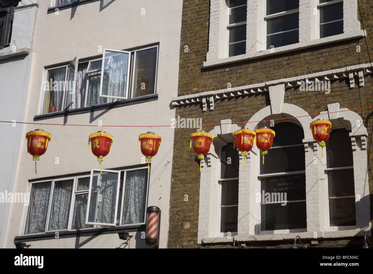 Lanterns chinese new year hi-res stock photography and images - Alamy
