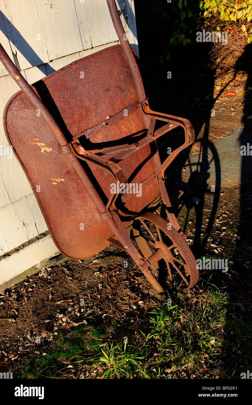 Rusted wheelbarrow, Long Island, NY Stock Photo Alamy