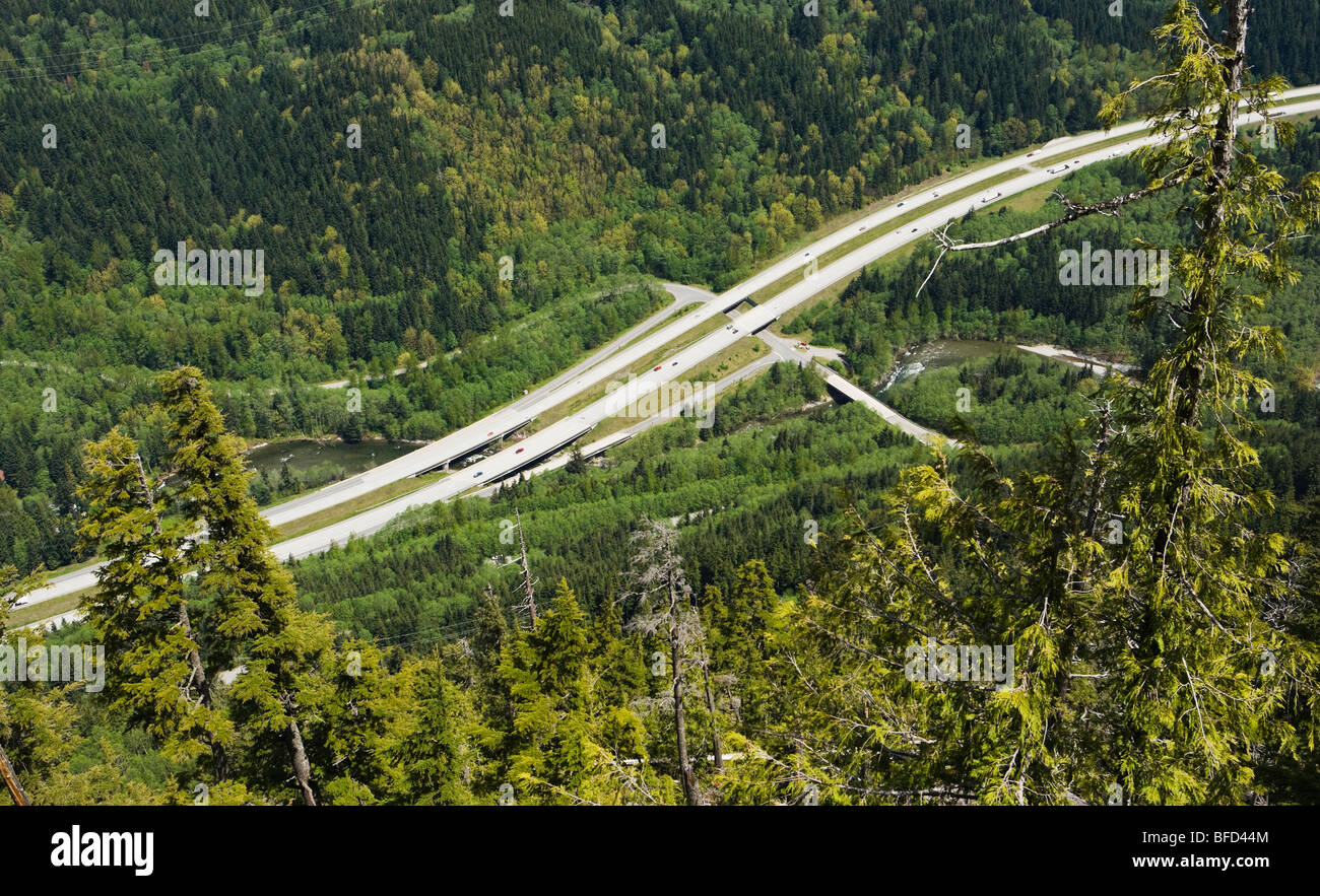 A view looking down on Interstate Highway 90 at exit 38 in Washington , Cascades, USA Stock 
