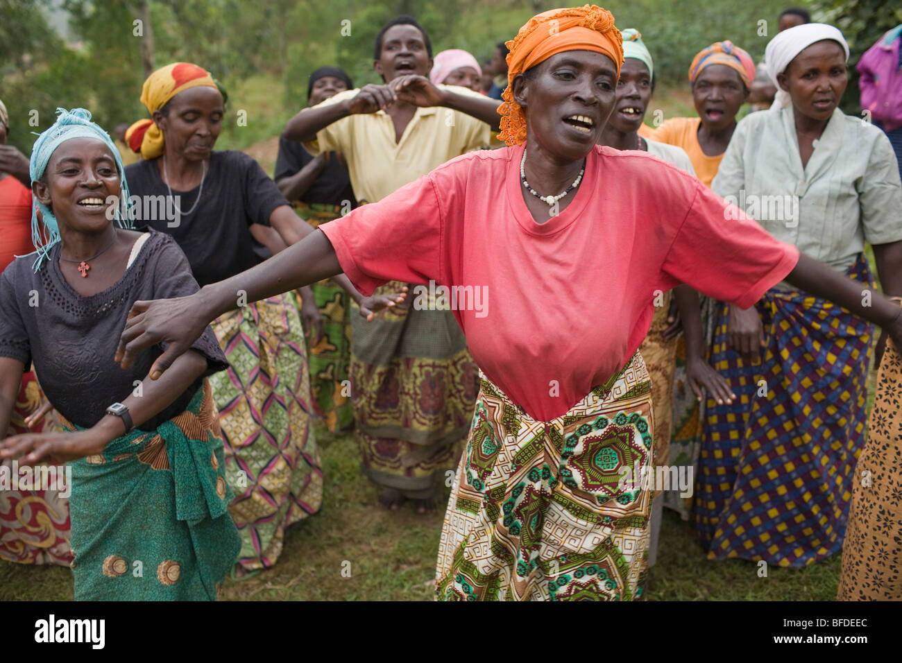 Village dance and song practice, Maraba, Rwanda Stock Photo Alamy
