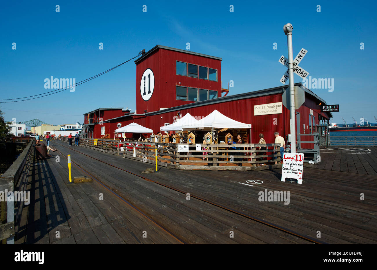 Pier 11 Astoria Oregon USA Stock Photo Alamy