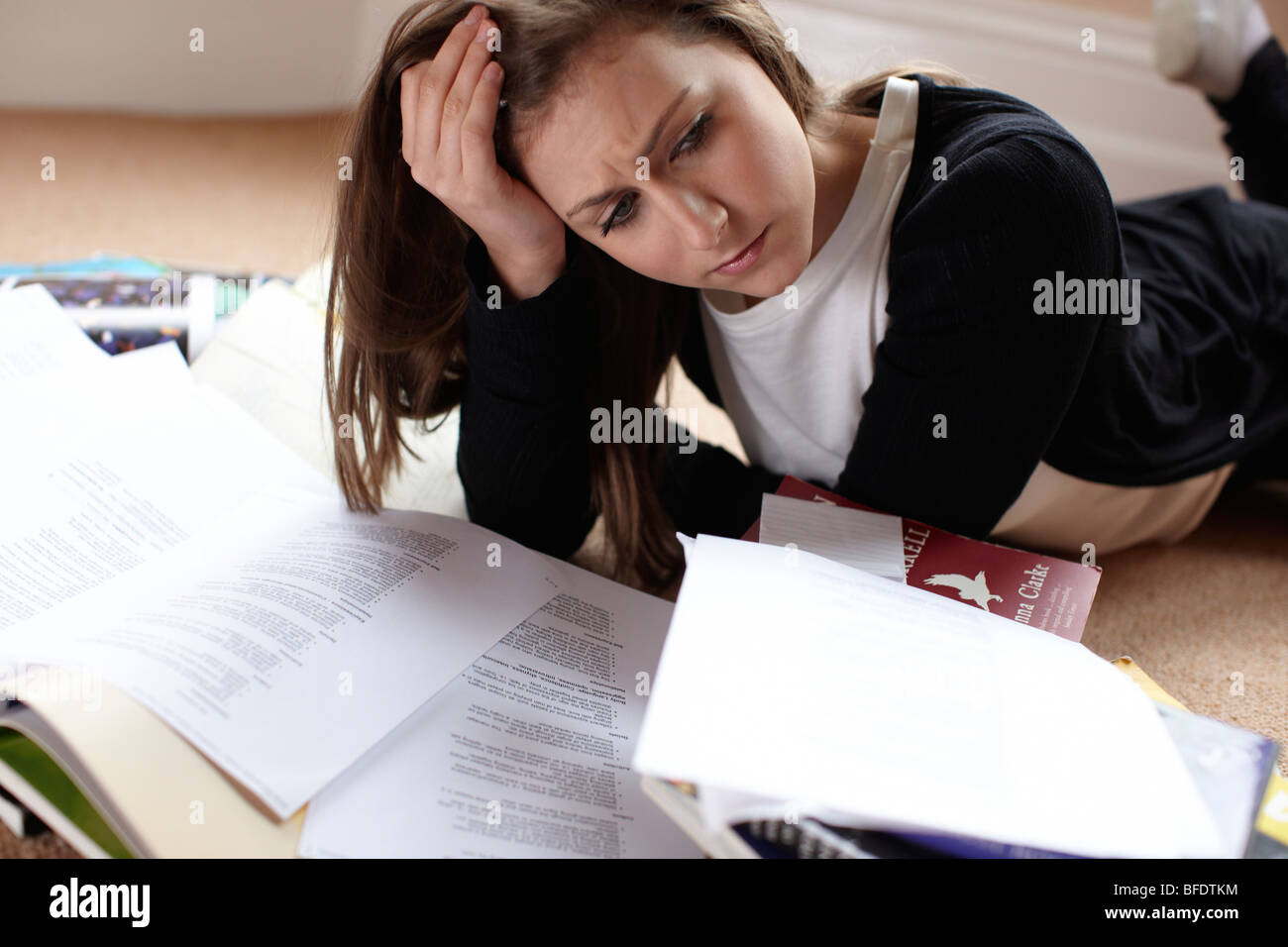 Stressed student hi-res stock photography and images - Alamy