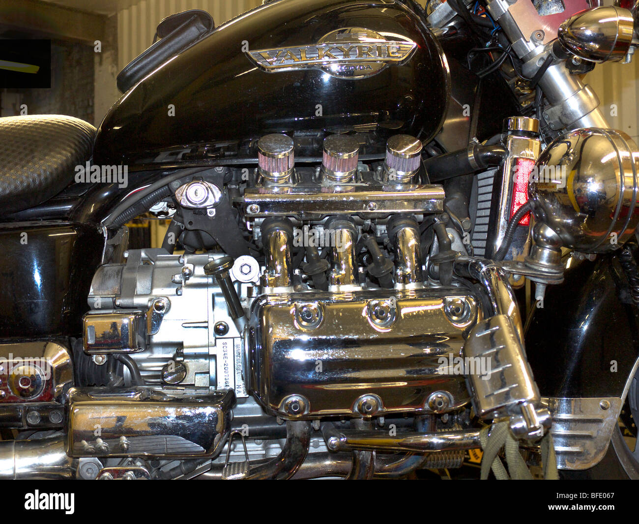 Honda valkyrie 2024 thunder exhaust