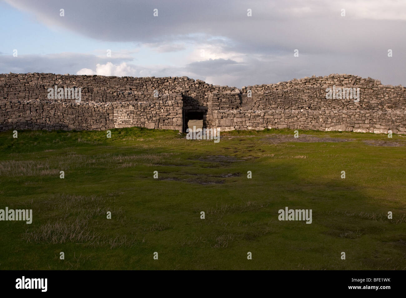 Inner Wall of Dun Aonghus Fort, Inis Mor island, Aran Islands, Co. Galway, Ireland Stock Photo