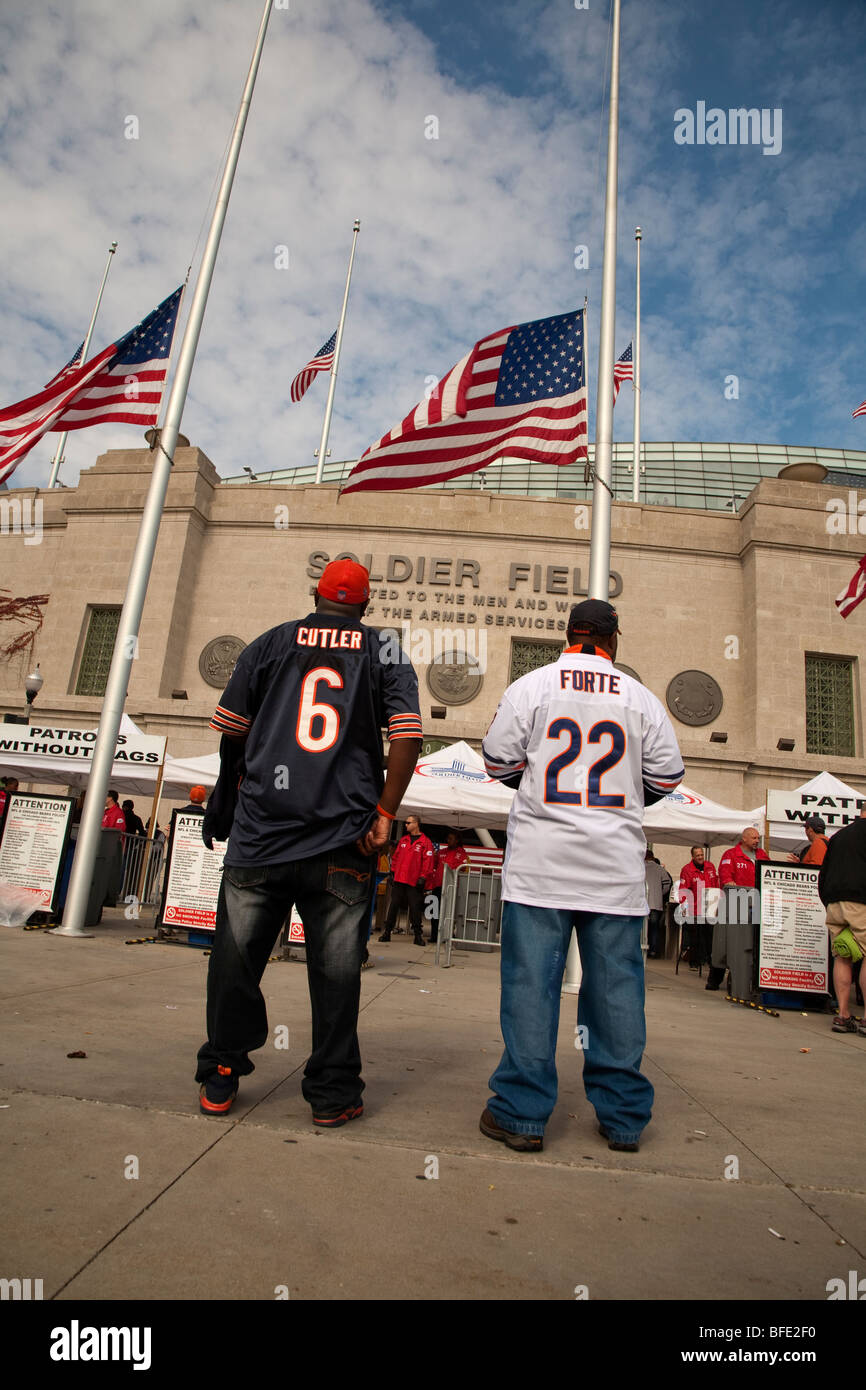 Chicago bears stadium hi-res stock photography and images - Alamy