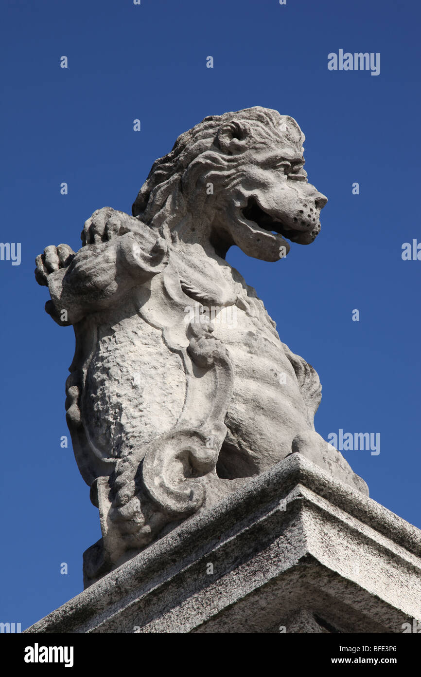 stone lion at entrance to the Villa Favorita, onetime home of Baron von Thyssen, Lugano Stock Photo