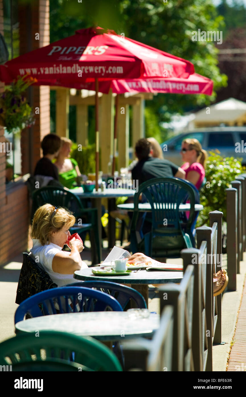 Early morning patio dining in Qualicum Beach, Vancouver Island, British Columbia, Canada Stock Photo