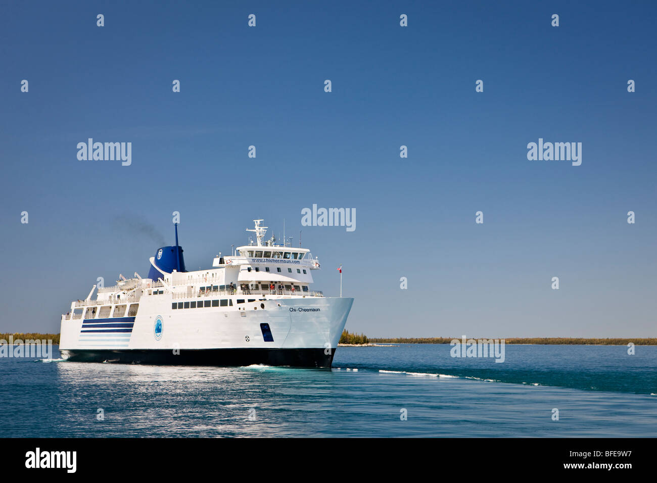 ChiCheemaun passenger and vehicle ferry departing Tobermory on Bruce
