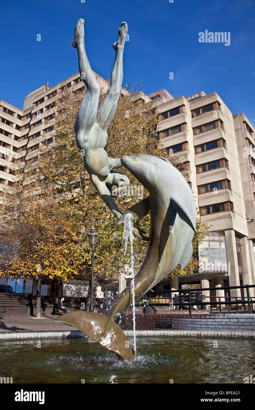David Wynne's 'Girl with a Dolphin' sculpture by London's Tower Stock
