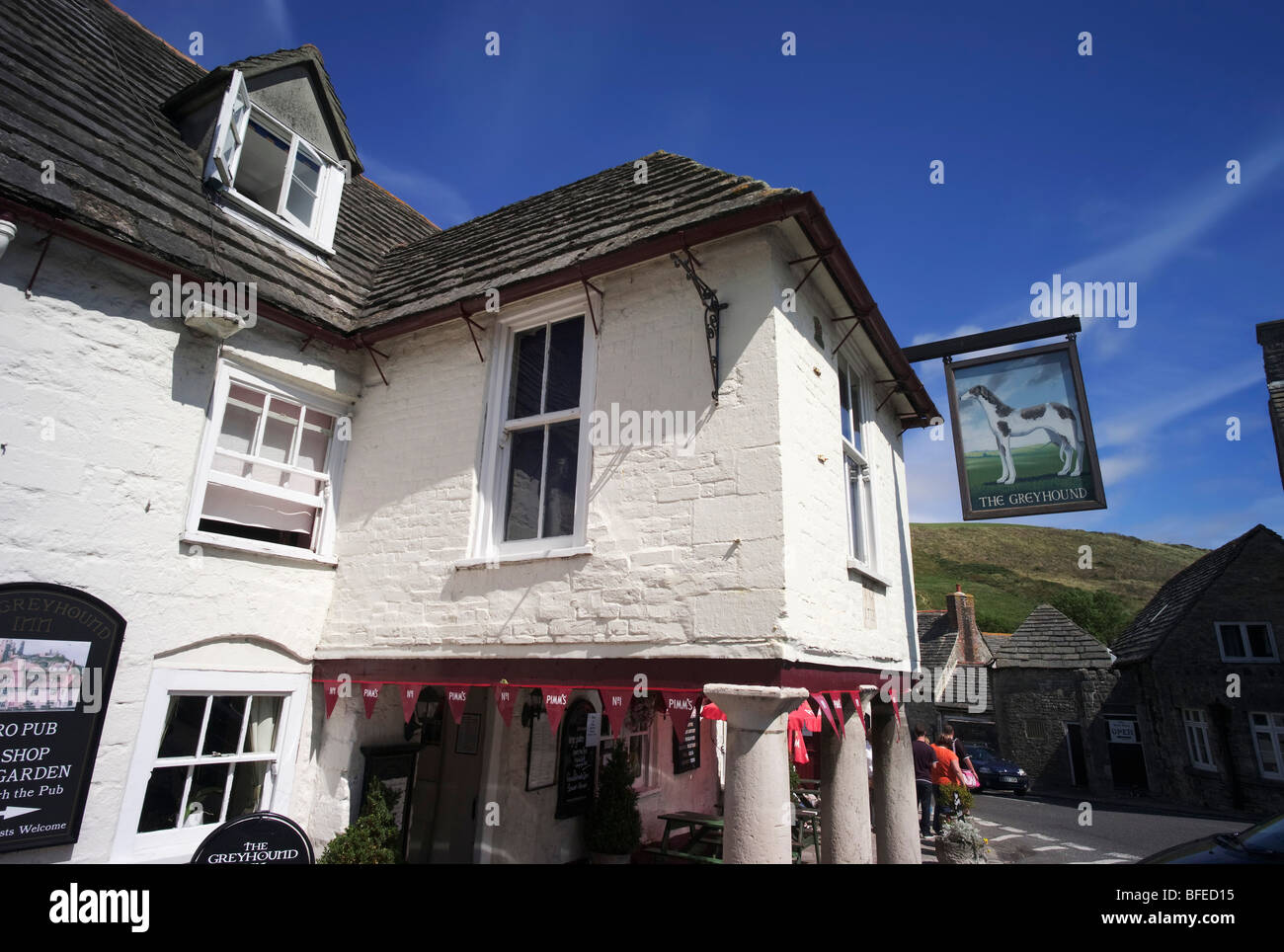 the greyhound pub corfe castle vllage from the purbeck way long distance footpath - the isle of purbeck, dorset, england Stock Photo