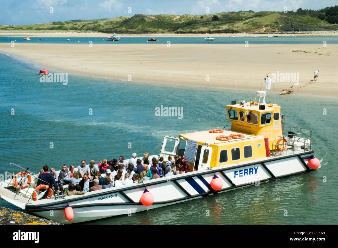 The Padstow Rock ferry docking at Padstow Stock Photo Alamy