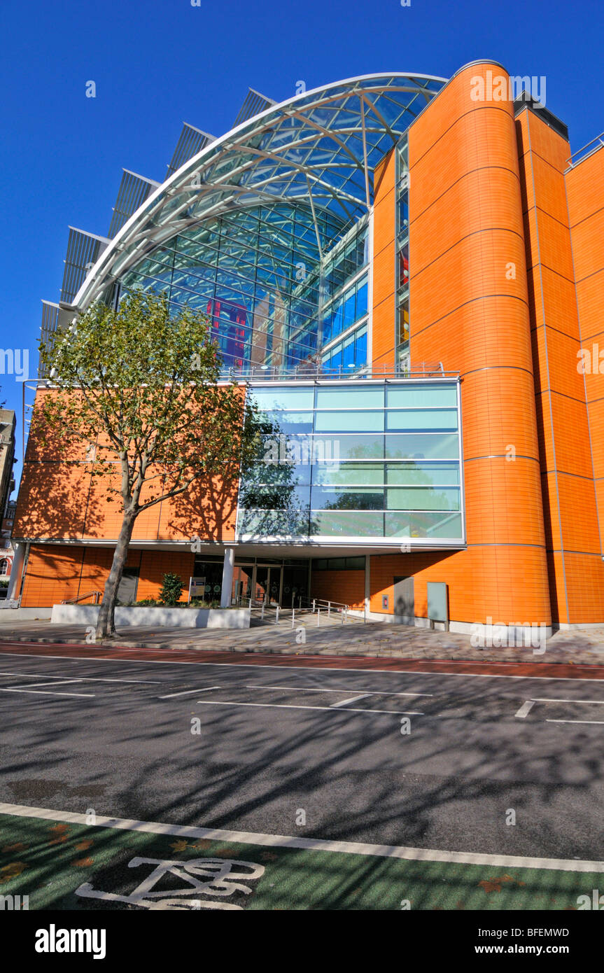 Evelina London Children's Hospital, St Thomas' Hospital, Lambeth Palace