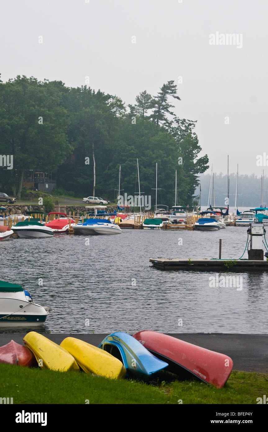 Family vacationing, Little Lake Sunapee, New London, NH, New Hampshire