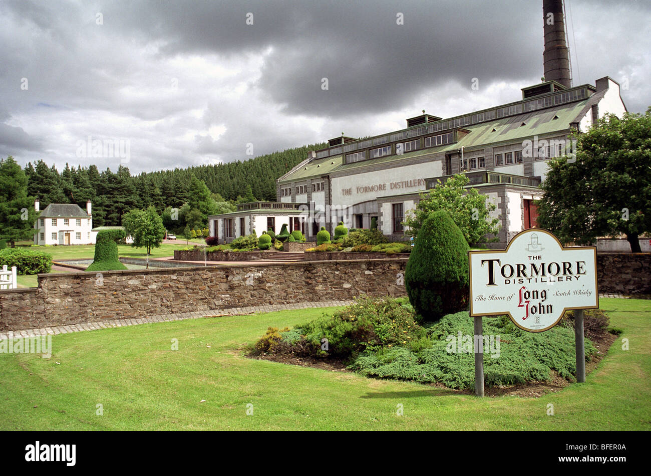 tormore distillery long john scotch whisky scotland Grantown N Spey, Moray Stock Photo