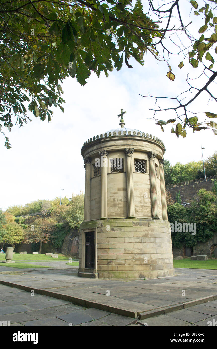 Huskisson Monument Liverpool Stock Photo Alamy