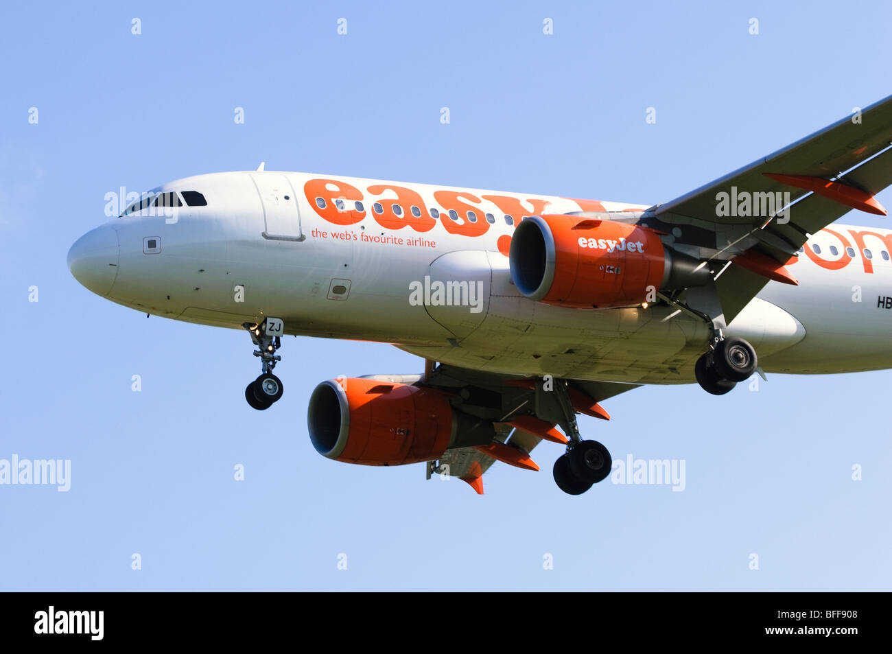 Easyjet switzerland hi-res stock photography and images - Alamy