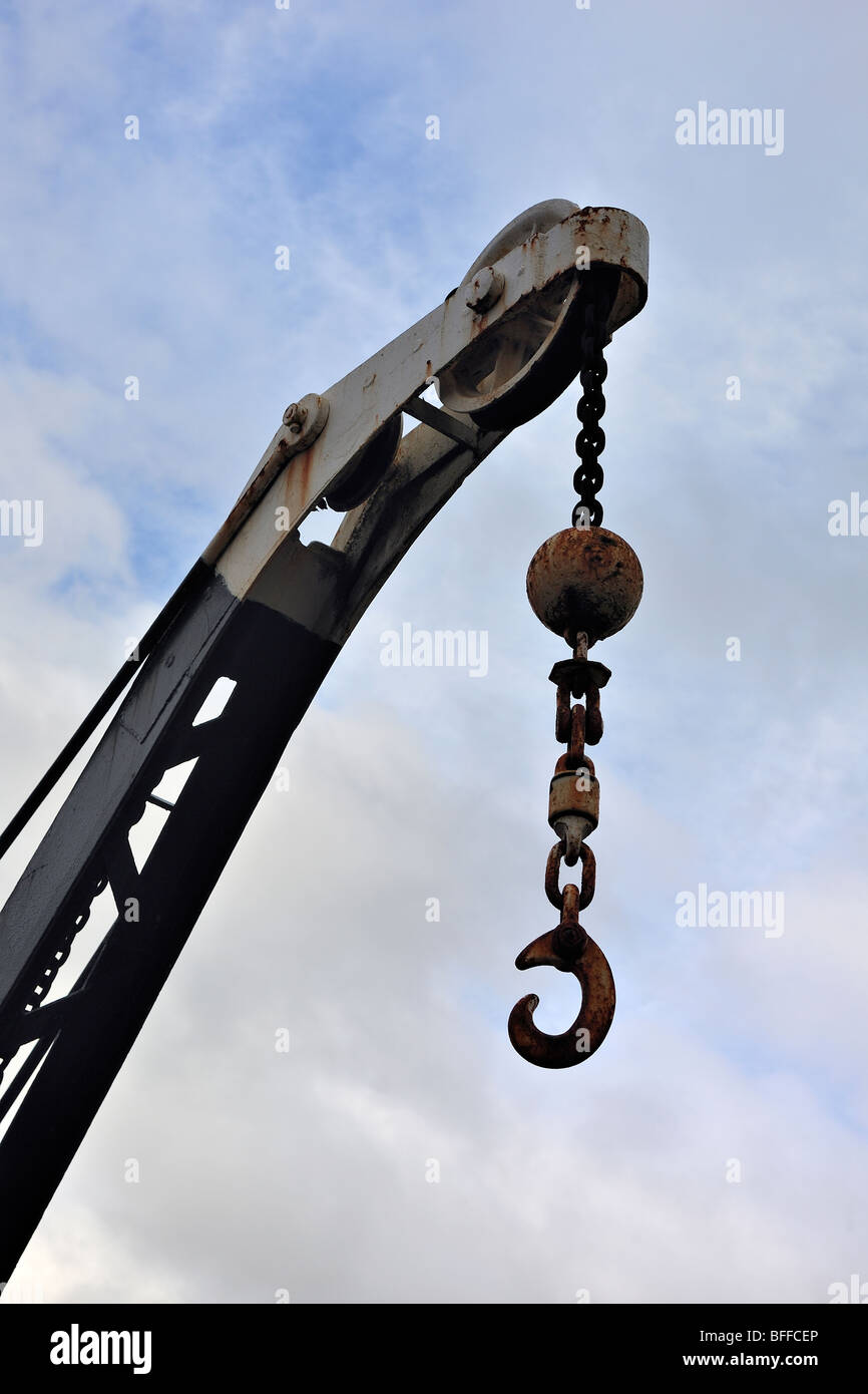 GLOUCESTER, UK - NOVEMBER 01, 2009:  Old vintage quayside Winch at Gloucester Docks Stock Photo