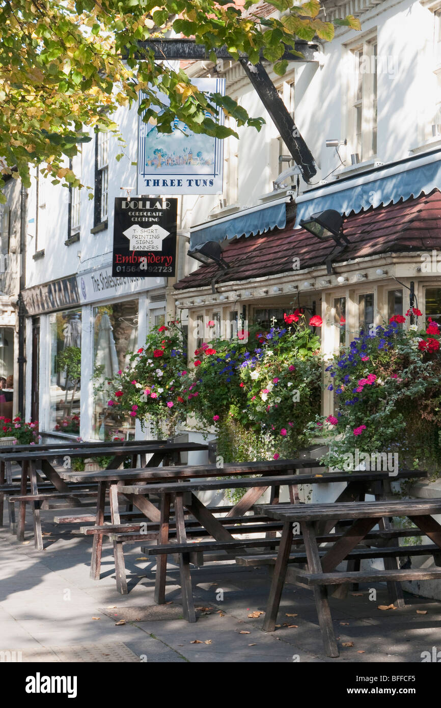 High street henley in arden hires stock photography and images Alamy