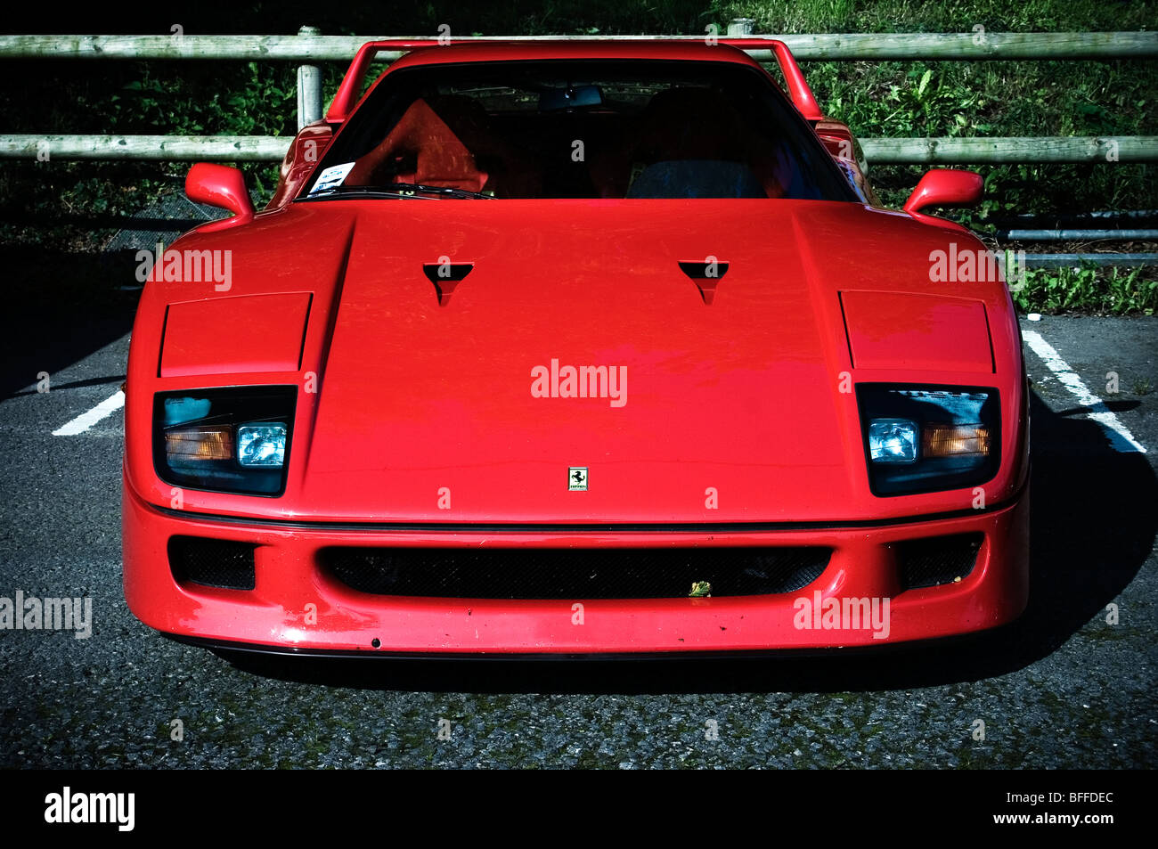 Menacing Red Ferrari F40 supercar 1987 - 1992 twin-turbo 3.5-litre V8 478bhp Stock Photo