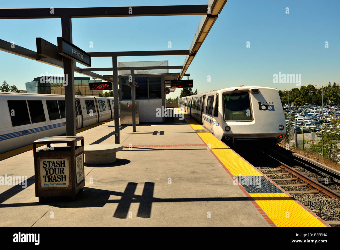 Trains in the BART station in San Francisco bay area Stock Photo Alamy