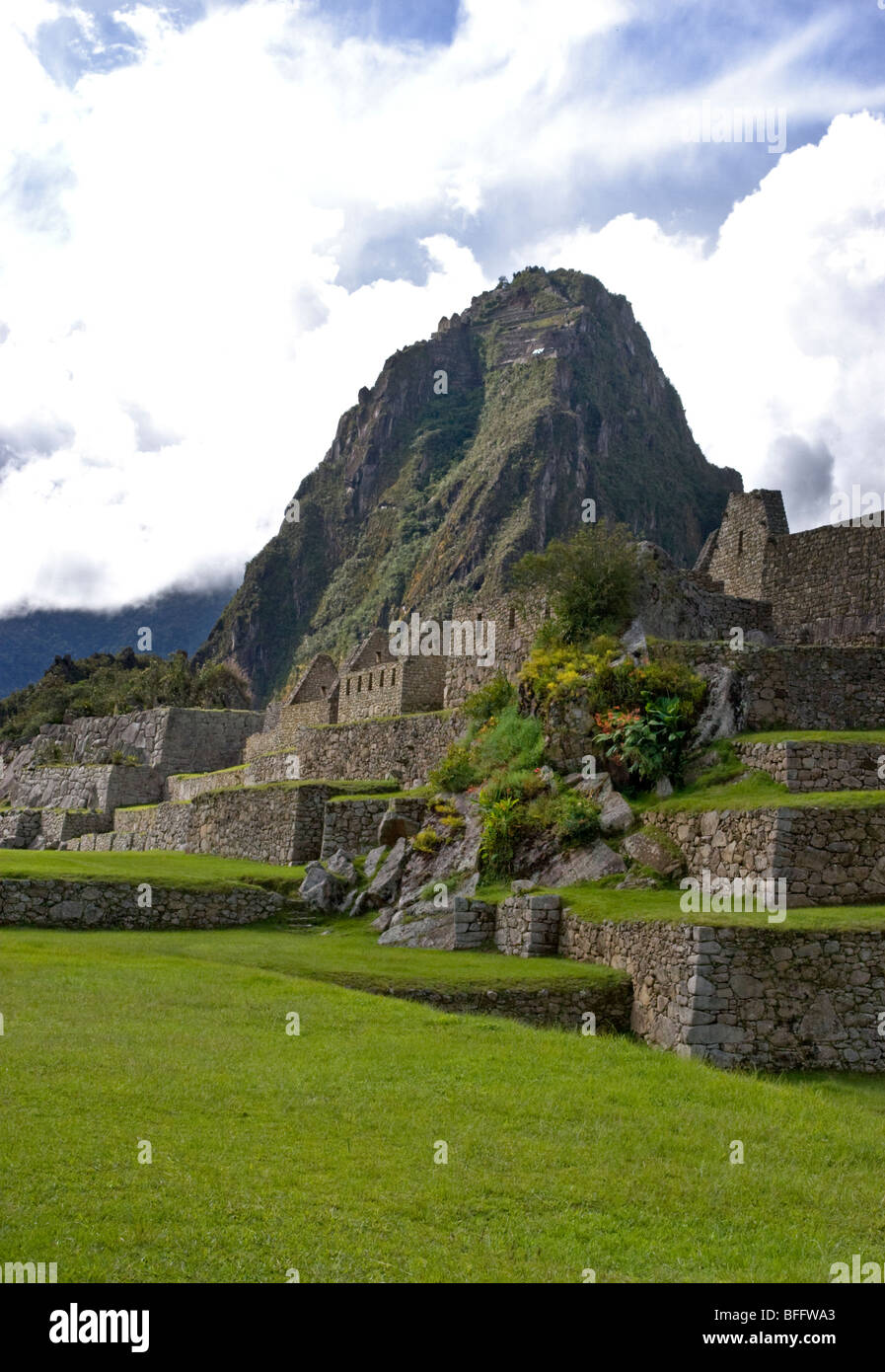 Machu picchu site peru hi-res stock photography and images - Alamy
