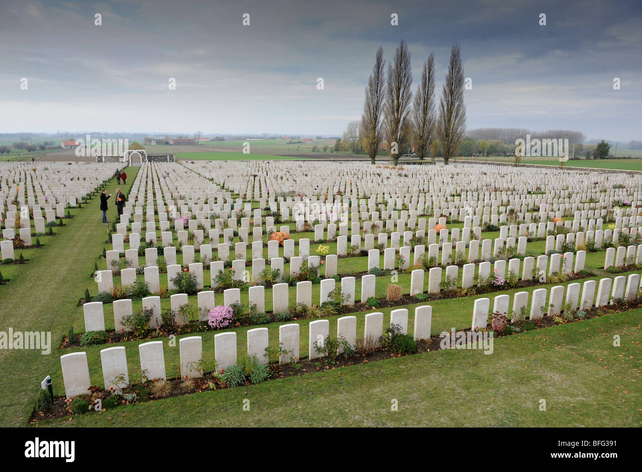 Graves of First World War soldiers at Tyne Cot Cemetery Passchendale Ypres Belgium Stock Photo