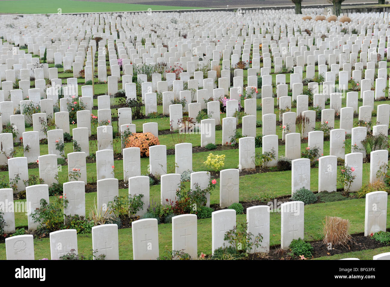 Graves of First World War soldiers at Tyne Cot Cemetery Passchendale Ypres Belgium Stock Photo