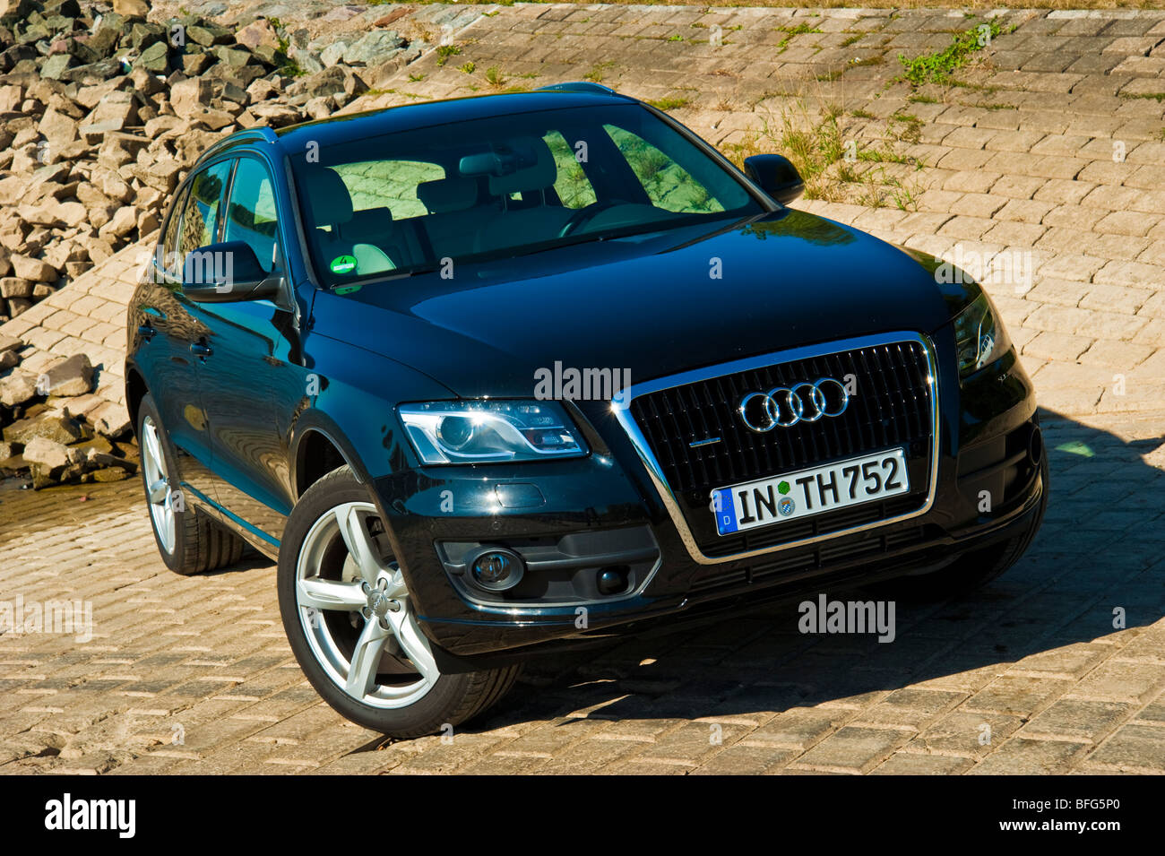 Audi Q5 in black front 3/4 view Stock Photo