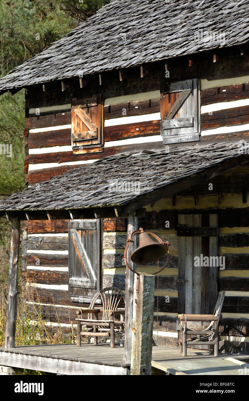 Historic Log Cabin At The Gladie Creek Historic Site Red River