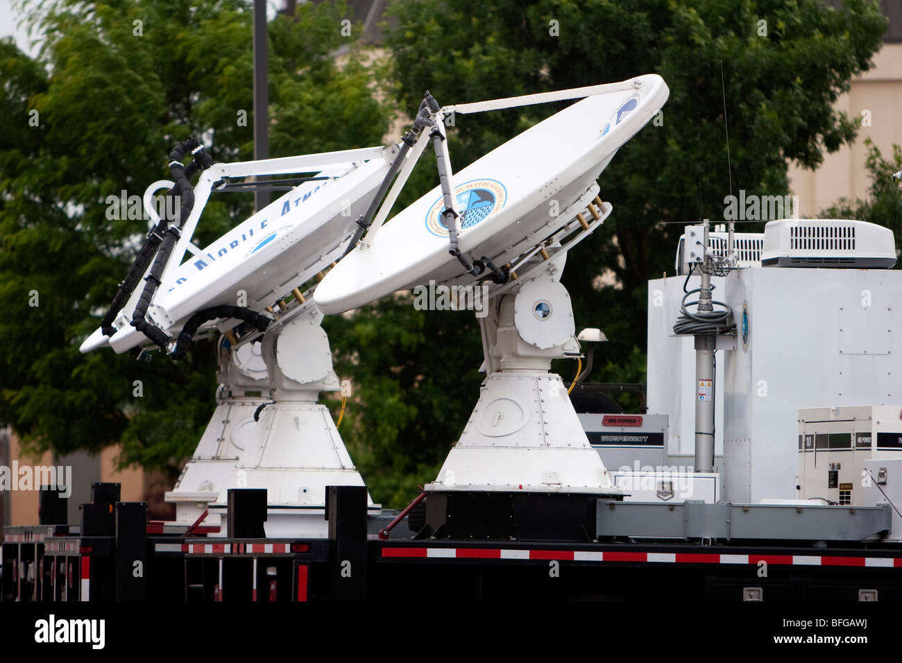 Radar storm chase hires stock photography and images Alamy