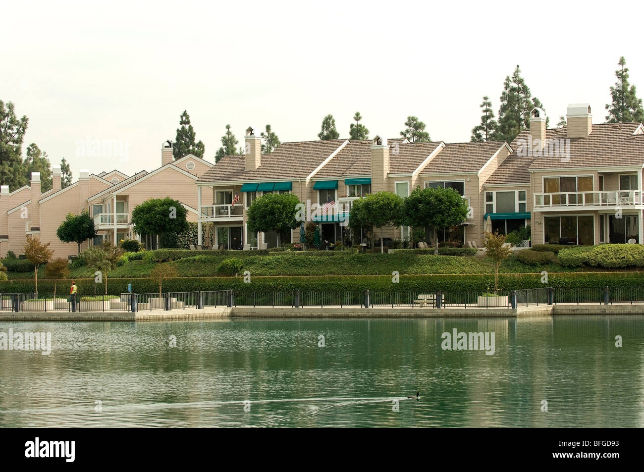Woodbridge irvine ca hires stock photography and images Alamy