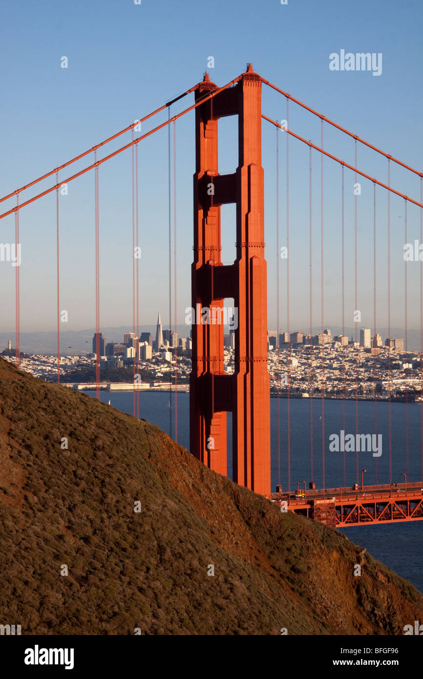Golden gate bridge suspension cables hires stock photography and