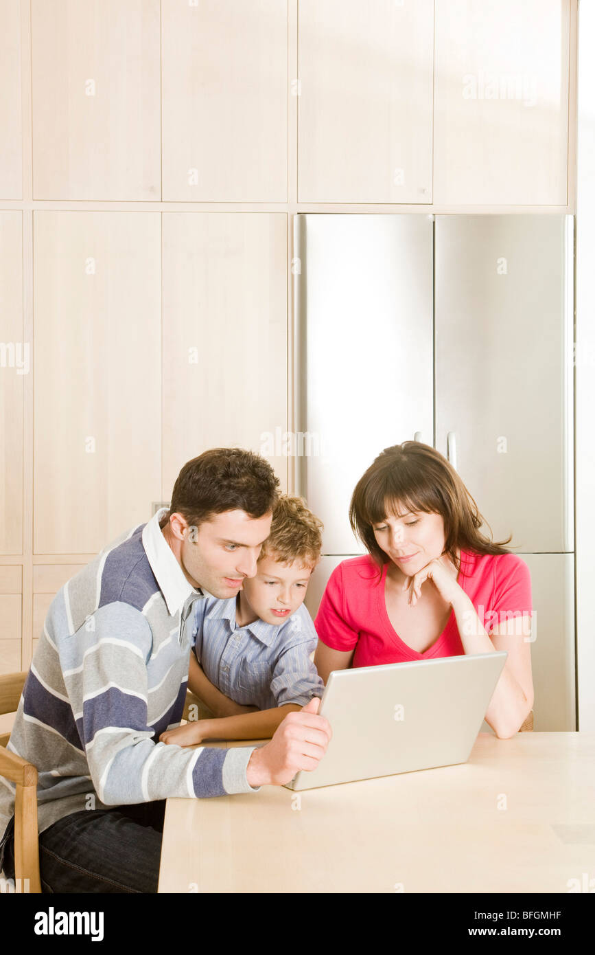 family using computer Stock Photo - Alamy